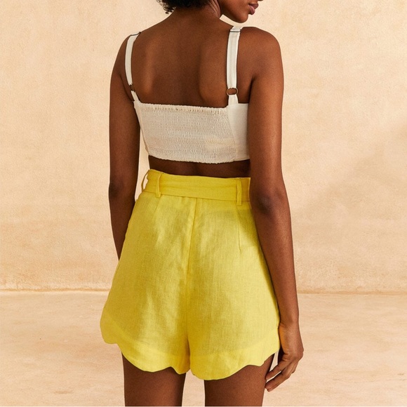 NWT - FARM Rio - Bright Yellow Shorts - Small - Picture 3 of 4